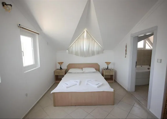 Vila Lebrentals Tina Fethiye