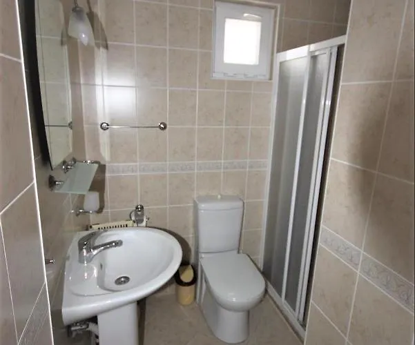 Vila Lebrentals Tina