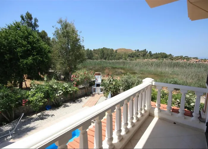 Lebrentals Tina Villa *