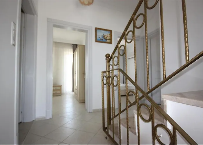 Villa Lebrentals Tina *